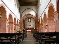 Innensanierung der Basilika Bechtheim durch Maler Theis